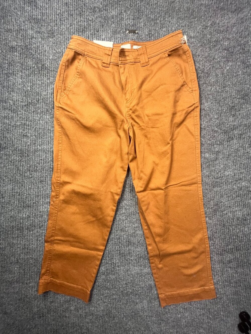 a. New Day Women's Straight Crop High Rise Pants 8/R Straight Hip & Thigh